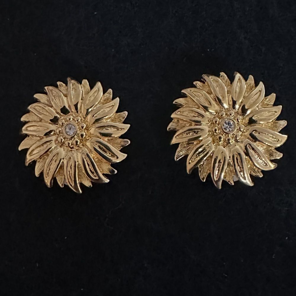 Joan Rivers Vintage Signed Gold Floral Clip Earrings w/ Center Crystal
